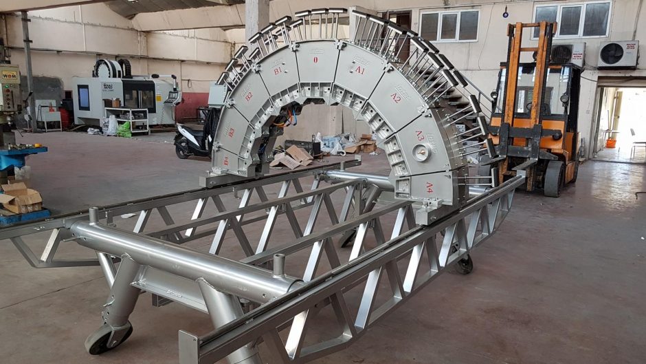 Футеровочная машина Intas